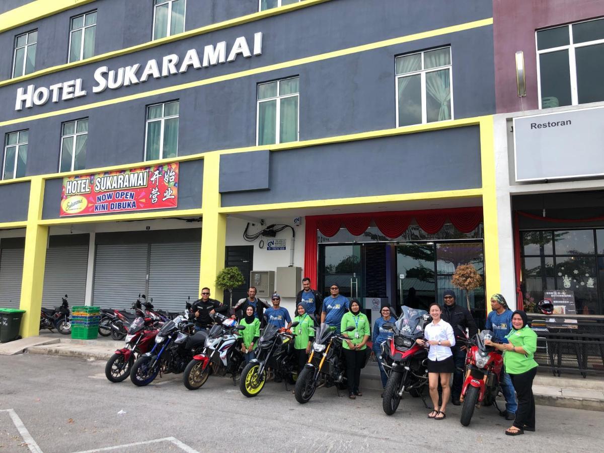 Hotel Sukaramai Kampung Gurun Ngoại thất bức ảnh