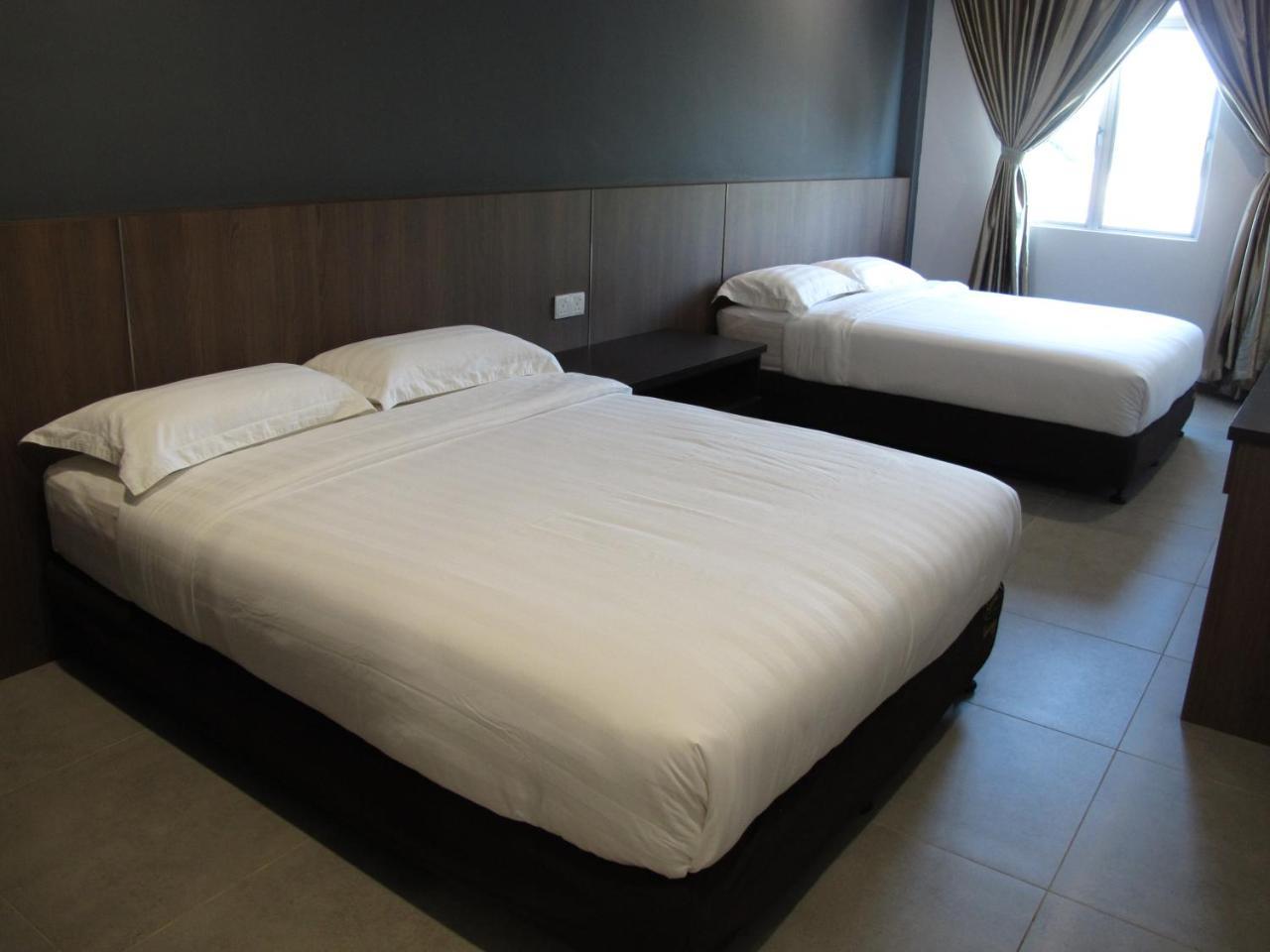 Hotel Sukaramai Kampung Gurun Ngoại thất bức ảnh