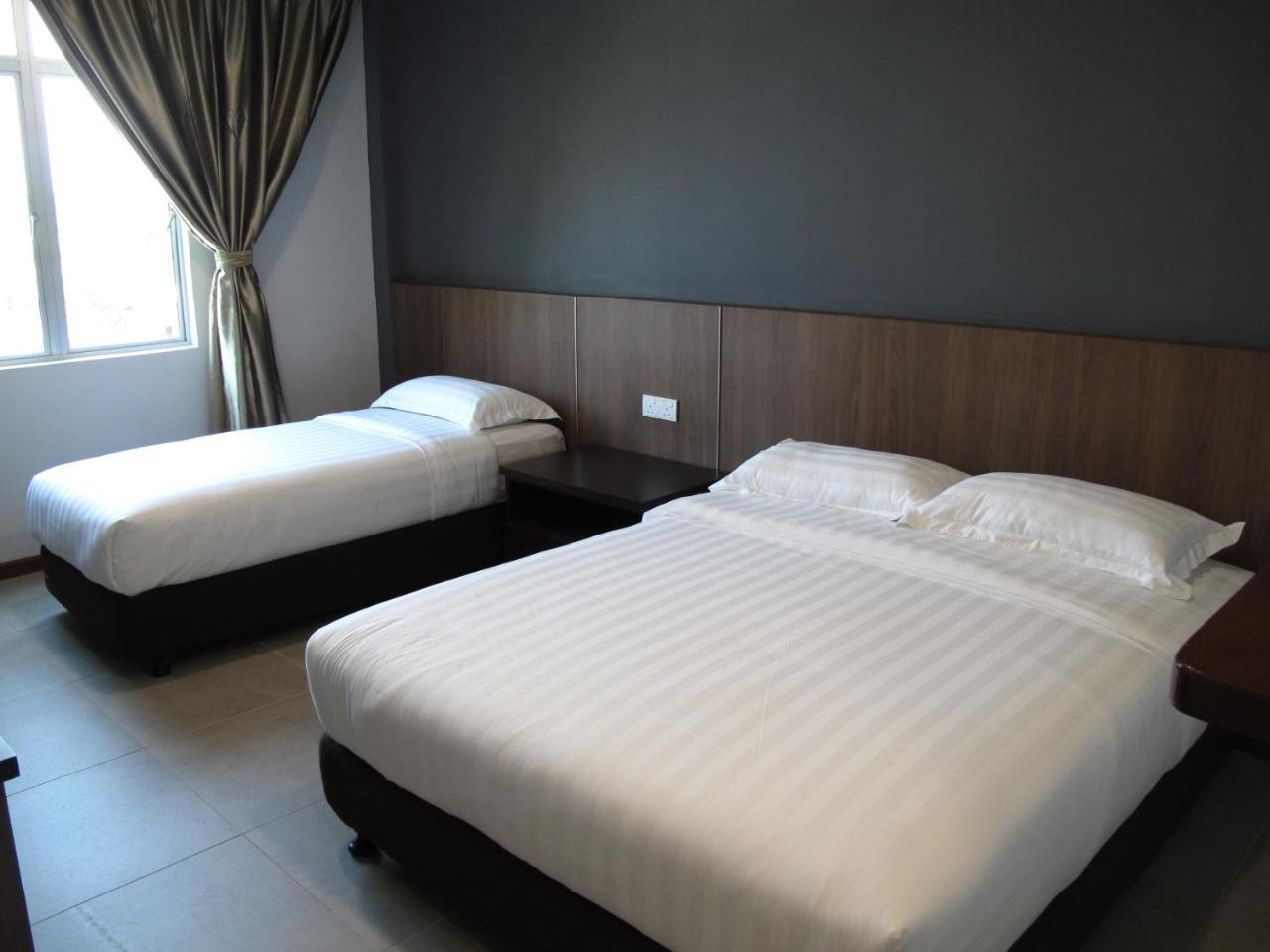 Hotel Sukaramai Kampung Gurun Ngoại thất bức ảnh